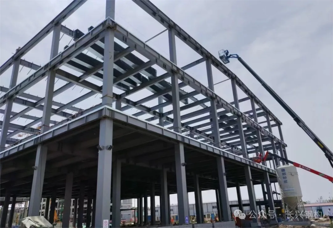 長興鋼構：全面加強施工現場安全檢查，筑牢安全防線