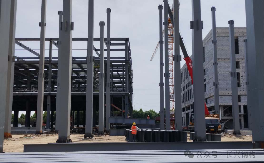 長興鋼構(gòu)知識分享——鋼結(jié)構(gòu)的日常維護(hù)保養(yǎng)